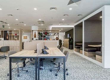 Бізнес-центр 13-15 Bolsunovska St.,IQ Business Centre, 8th Floor 01014 Київ