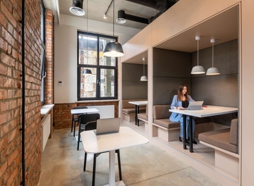 Коворкінг 120 Shevchenko Street 79039 Львів