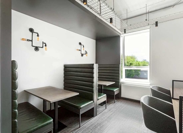 Конференц-зал 6 Oleny Telihy str.,Forum West Side Ctr,3-4th floor 04112 Шевченківський район