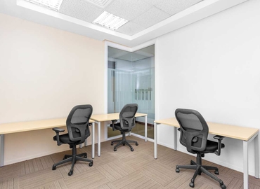 10 m² Co-working  in Kampala, 4th floor (%[postal_code]) - 8 | MatchOffice
