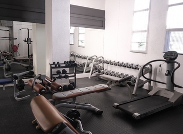 300 m² Business center building up for rent in Johannesburg, 134 River Rd (1684) - 13 | MatchOffice.com