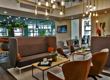 70 m² Serviced office building for rent in Johannesburg, Bruton Road 2 (2191) - 1 | MatchOffice