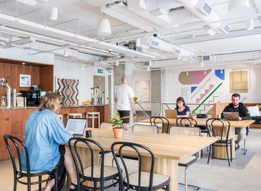 40 m² Business park building available to rent in Cape Town, Strand Street 80 (8000) - 3 | MatchOffice.com