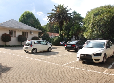 400 m² Business space in Rosebank, 105 Oxford Road (2132) - 4 | MatchOffice.com