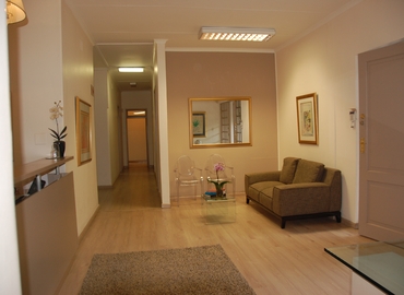 400 m² Business space in Rosebank, 105 Oxford Road (2132) - 1 | MatchOffice