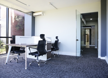 25 m² Business center in Sandton, The Straight Avenue Unit 9 (2194) - 1 | MatchOffice