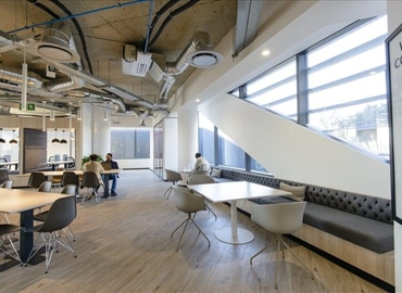 100 m² Business center in Johannesburg, Ground & 1st Floor (2055) - 5 | MatchOffice