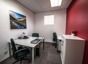 100 m² Serviced office in East London, Stewart Drive 14 (5241) - 0 | MatchOffice