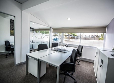 100 m² Co-working  in East London, Stewart Drive 14 (5241) - 7 | MatchOffice
