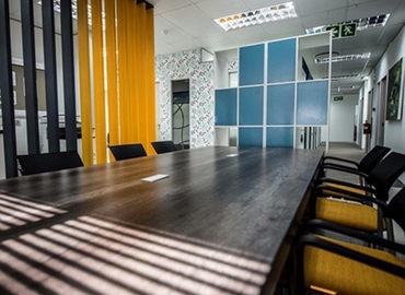 100 m² Coworking space  in East London, Stewart Drive 14 (5241) - 9 | MatchOffice.com