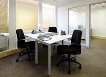 100 m² Business center in Polokwane, Landros Mare Street 58 (0700) - 0 | MatchOffice