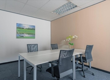 100 m² Shared workspace  in Johannesburg, Country Club Estate (2052) - 0 | MatchOffice