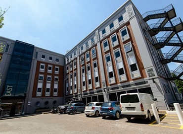 88 m² Shared workspace  in Johannesburg, Jan Smuts Avenue 191 (2193) - 1 | MatchOffice.com
