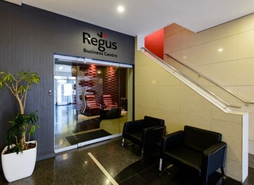 75 m² Co-working  in Johannesburg, Jan Smuts avenue and Summit Road (2196) - 3 | MatchOffice.com