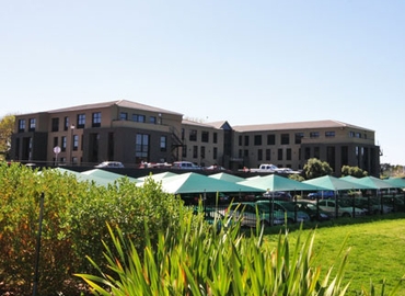 100 m² Business center building up for rent in Cape Town, Ground Floor (7700) - 0 | MatchOffice