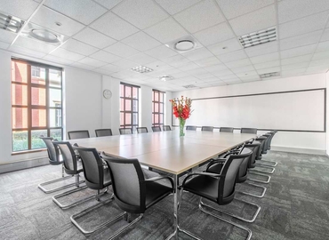 Virtual office space in Johannesburg, Cnr Main & Sloane Street Bryanston (2021) - 2 | MatchOffice.com