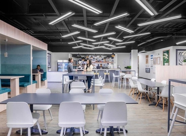 10 m² Shared workspace  in Pretoria, 210 Amarand Avenue (0181) - 13 | MatchOffice.com