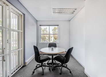 10 m² Coworking space in Johannesburg, 33 Ballyclare drive (2191) - 1 | MatchOffice.com
