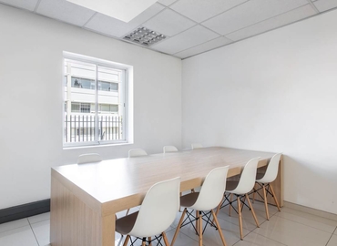 10 m² Business park in Johannesburg, 35 Fricker Road (2196) - 4 | MatchOffice.com