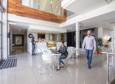 10 m² Shared office  in Johannesburg, Cnr. Cedar Road & 3rd Street (2021) - 2 | MatchOffice