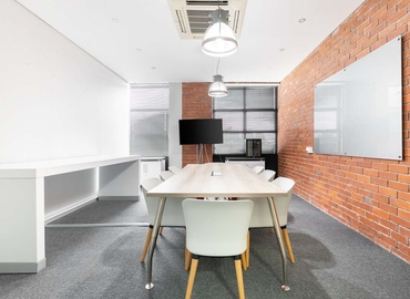 10 m² Business park in Cape Town, 2 Fir Street (7925) - 2 | MatchOffice.com