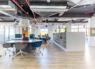 10 m² Business space in Cape Town, Dock Road Junction (8001) - 4 | MatchOffice