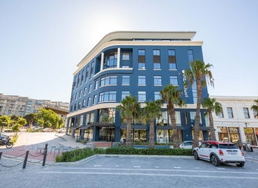 10 m² Shared workspace  in Cape Town, Dock Road Junction (8001) - 0 | MatchOffice