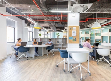 10 m² Shared workspace  in Cape Town, Dock Road Junction (8001) - 8 | MatchOffice