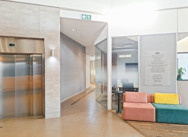 10 m² Shared workspace  in Pretoria, 5th Floor (0081) - 11 | MatchOffice