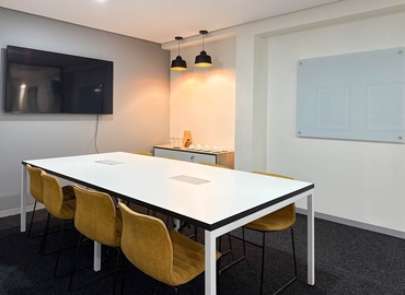 10 m² Shared workspace  in Knysna, Waterside Shopping Centre (6571) - 2 | MatchOffice.com