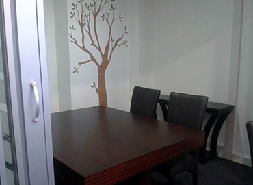 10 m² Business space place for rent in Durban, Block 2 (4125) - 4 | MatchOffice.com