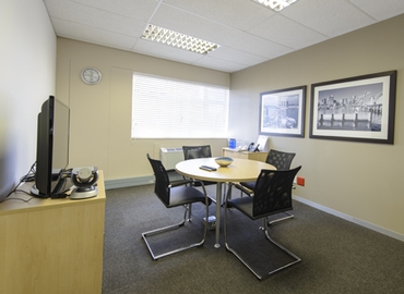 55 m² Business park building for rent in Port Elizabeth, First Bowring House (6045) - 7 | MatchOffice.com