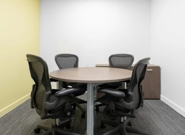 100 m² Shared workspace  in Buenos Aires, Maipú 1210 (1675) - 1 | MatchOffice.com