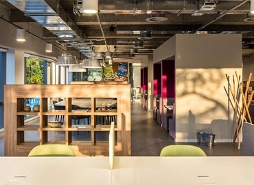 100 m² Shared office  in Sao Paulo, Capitao Antonio Rosa Street (01443-010) - 4 | MatchOffice