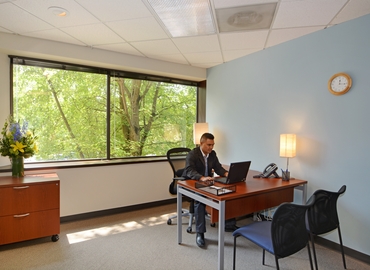 140 m² Business center building up for rent in Rio de Janeiro, 110 Pasteur Avenue (22290-240) - 0 | MatchOffice
