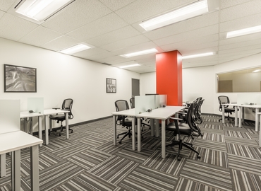 5000 m² Serviced office in Toronto, 895 Don Mills Road (M3C 1W3) - 1 | MatchOffice
