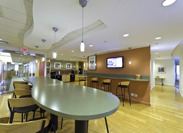 650 m² Serviced office in Mississauga, ON, 2425 Matheson Blvd East (L4W 5K4) - 9 | MatchOffice.com