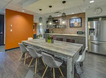 2000 m² Serviced office in Vancouver, BC, 777 Hornby Street (V6Z 1S4) - 6 | MatchOffice.com