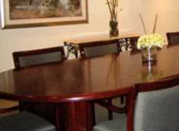 20 m² Conference room in Burlington, ON, Suite 300 (L7L 6B2) - 2 | MatchOffice.com