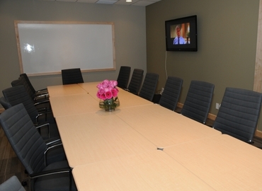 19 m² Meeting room in Toronto, 100 Consilium Place Suite 200 (M1H 3E3) - 2 | MatchOffice