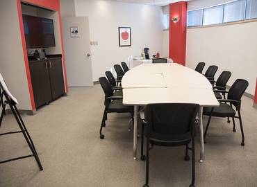 19 m² Meeting room in Burlington, ON, 5063 North Service Road (L7L 5H6) - 8 | MatchOffice.com