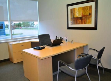 50 m² Business center in Vaughan, ON, 400 Applewood Crescent (L4K 0C3) - 1 | MatchOffice.com