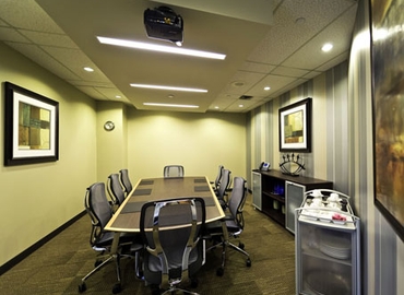 50 m² Business center in Etobicoke, ON, 10 Four Seasons Place (M9B 6H7) - 4 | MatchOffice