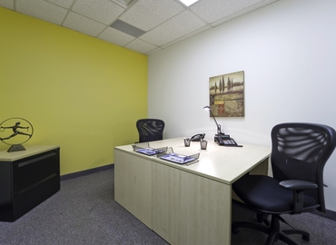 50 m² Business space in Oakville, ON, 1155 North Service Road West (L6M 3E3) - 3 | MatchOffice.com