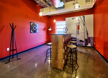 50 m² Shared workspace in Quebec, QC, 1190B de Courchevel Street (G6W 0M6) - 2 | MatchOffice.com