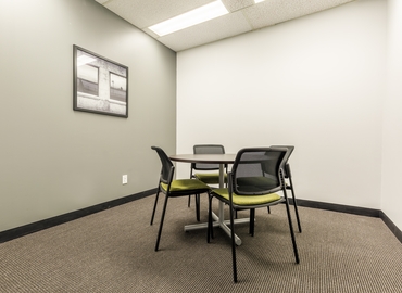 50 m² Coworking space  in Mississauga, ON, 2233 Argentia Rd (L5N 2X7) - 3 | MatchOffice.com