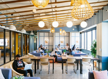 100 m² Coworking space  in Toronto, University Avenue 100 (M5J 1V6) - 1 | MatchOffice.com