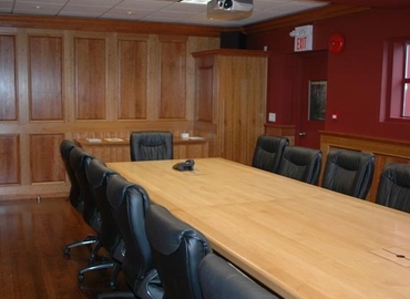 800 m² Co-working  in North Vancouver, BC, 901 West Third Street (V7P 3P9) - 1 | MatchOffice.com