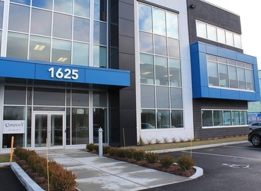 200 m² Shared workspace  in Varennes, QC, 1625 (J3X 1P7) - 2 | MatchOffice