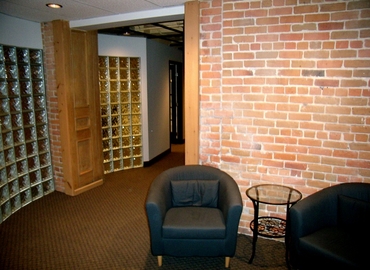 420 m² Coworking space  in Montreal, QC, 204 (H2Y 1W8) - 2 | MatchOffice.com